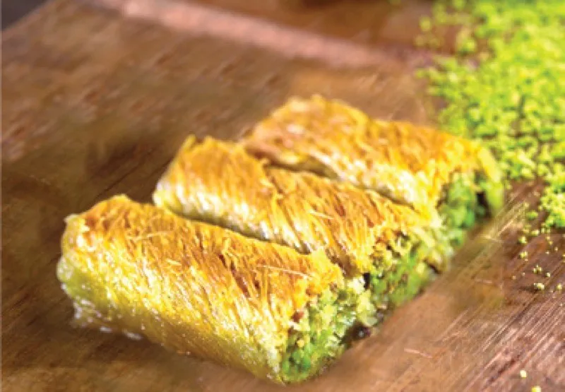 Kadaif Roll Baklava